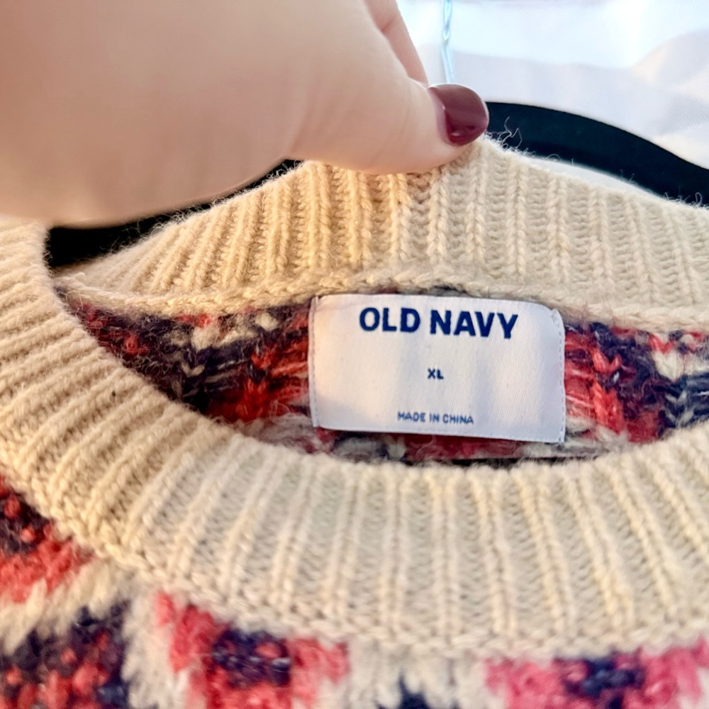 Old Navy Pink and Navy Patterned Sweater - Picture 4 of 5
